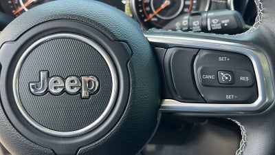 2022 Jeep Wrangler Unlimited Sahara 4x4