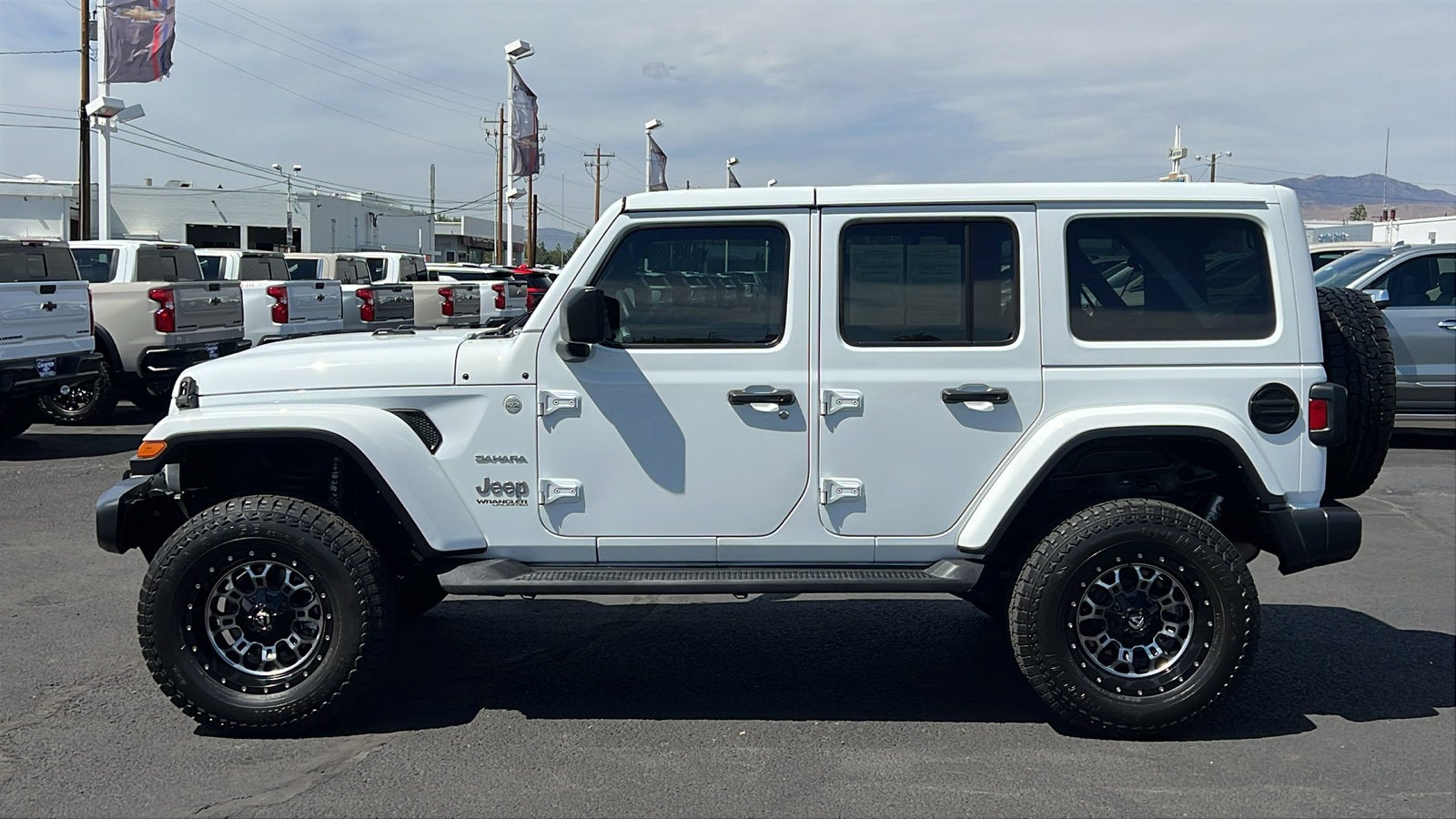 2022 Jeep Wrangler Unlimited Sahara 4x4