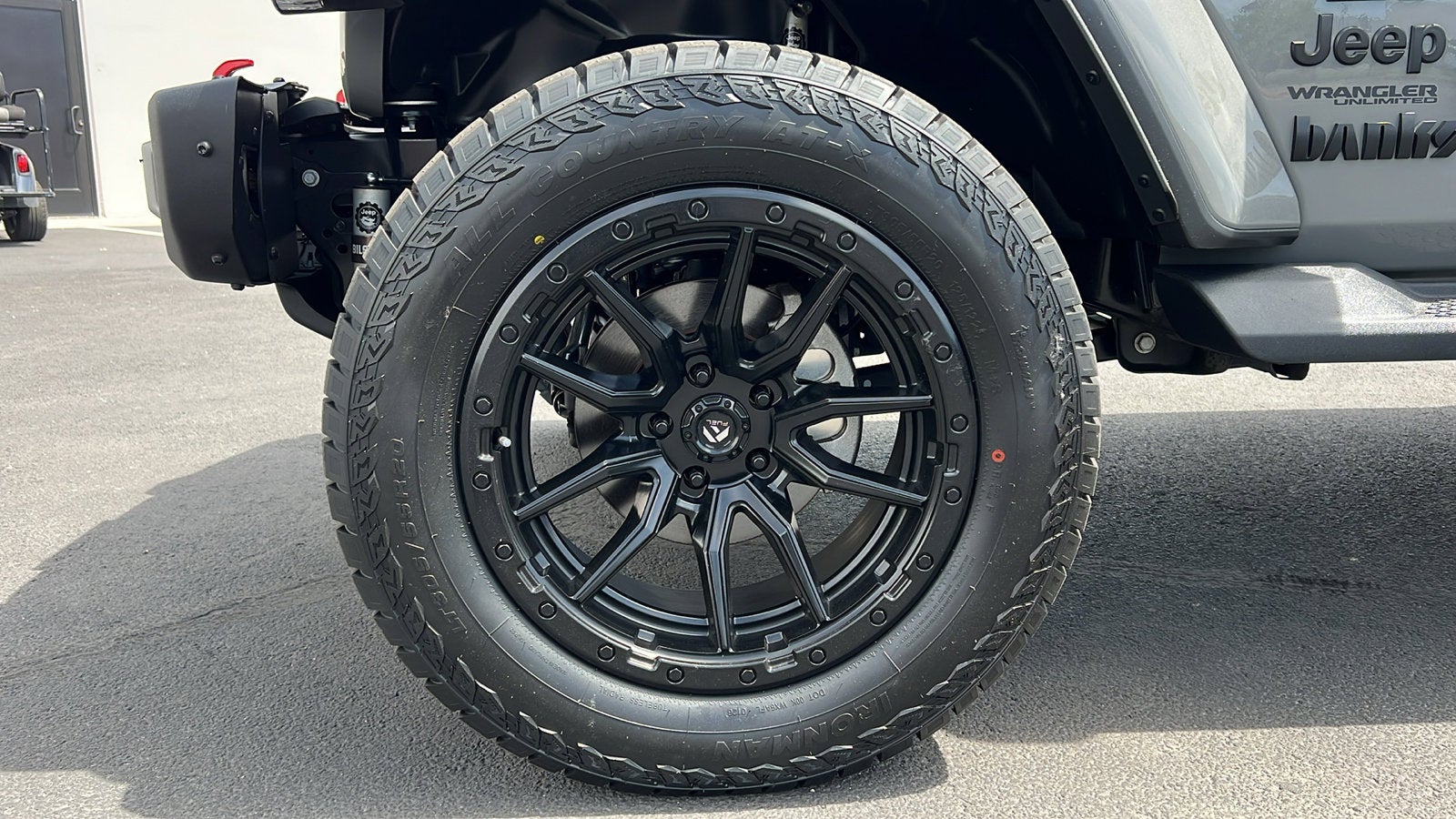 2022 Jeep Wrangler Unlimited Sahara Altitude - Photo 10