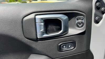 2022 Jeep Wrangler Unlimited Sahara Altitude