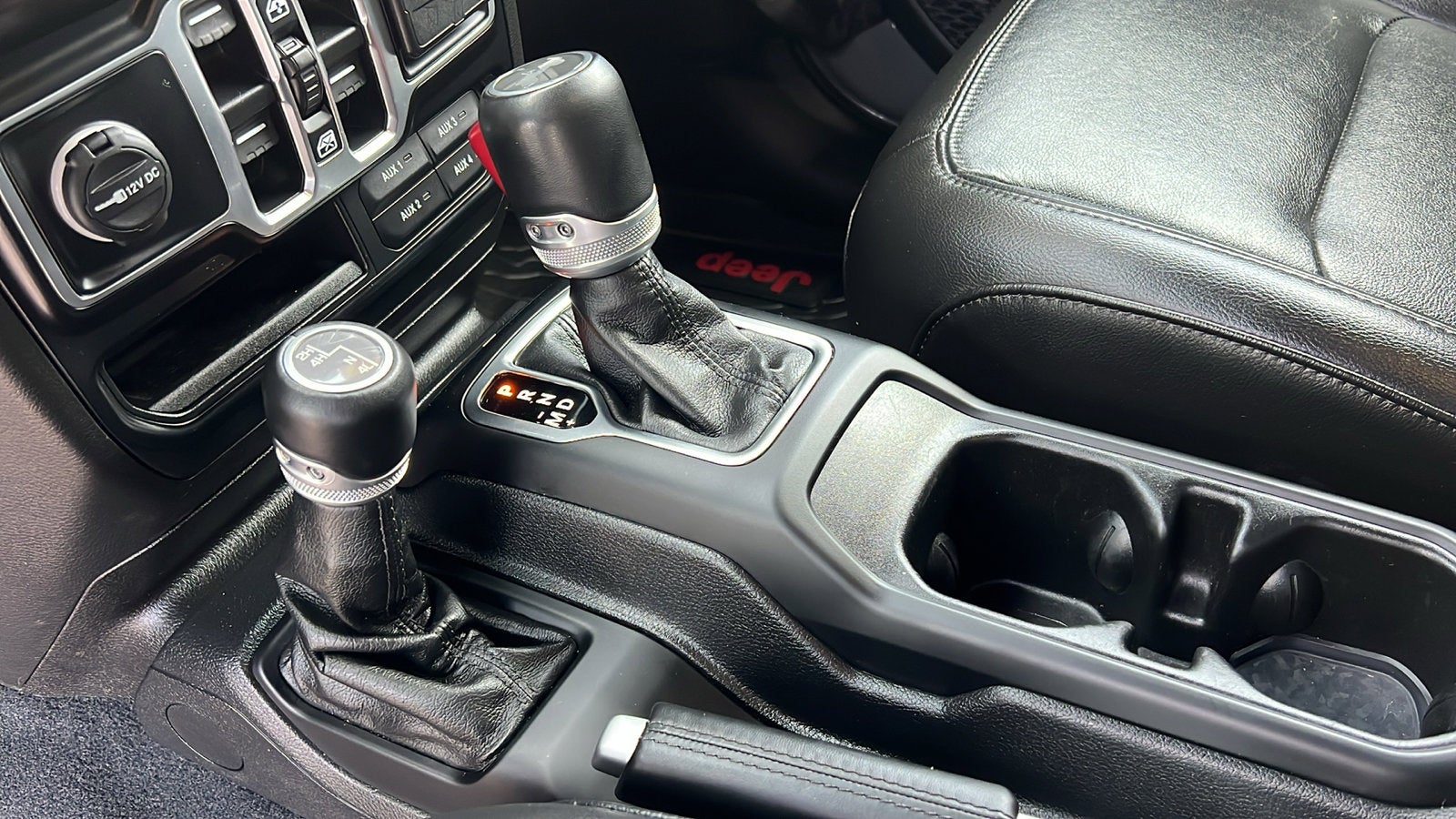 2022 Jeep Wrangler Unlimited Sahara Altitude - Photo 23