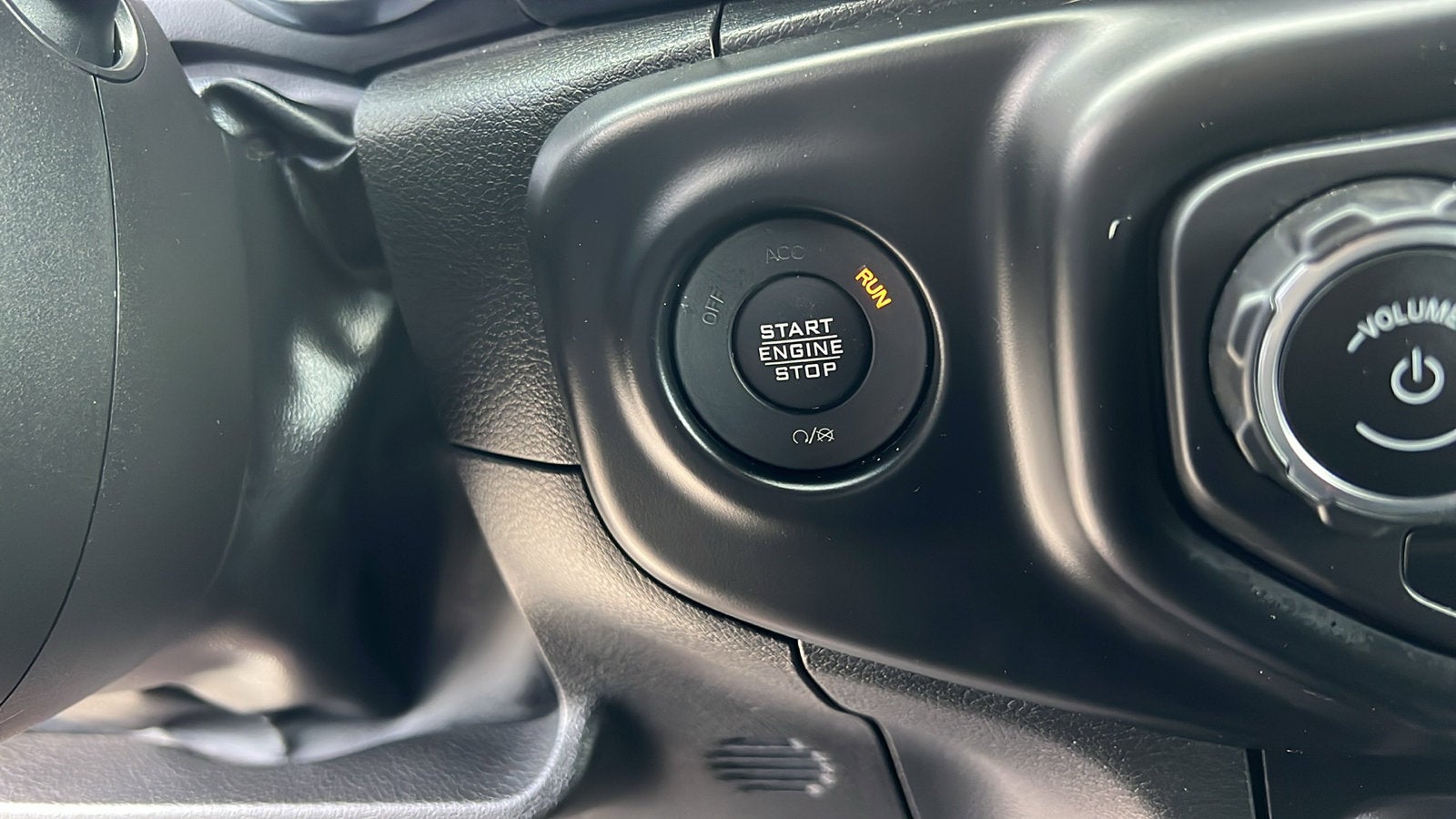 2022 Jeep Wrangler Unlimited Sahara Altitude