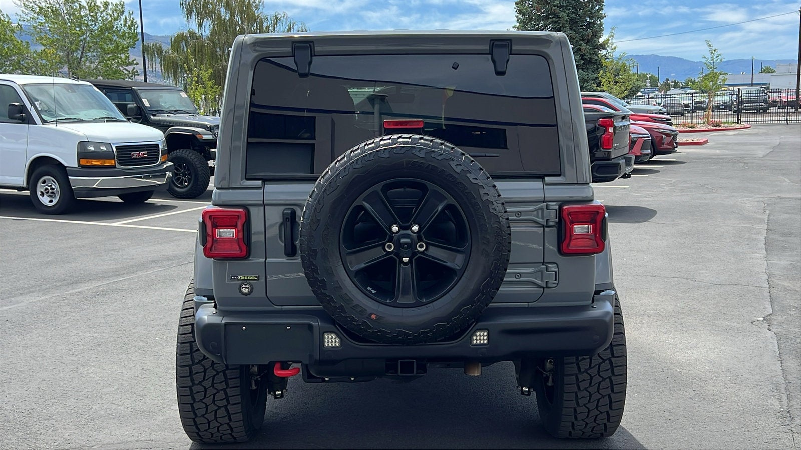 2022 Jeep Wrangler Unlimited Sahara Altitude