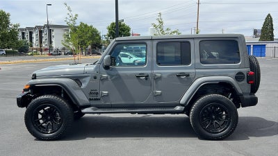 2022 Jeep Wrangler Unlimited Sahara Altitude