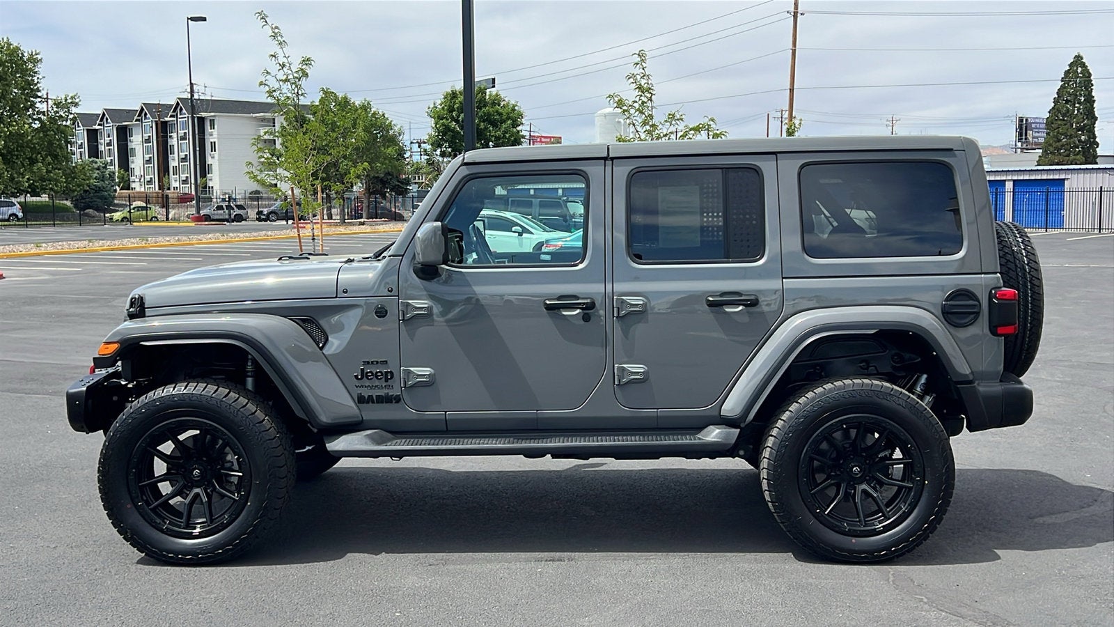 2022 Jeep Wrangler Unlimited Sahara Altitude