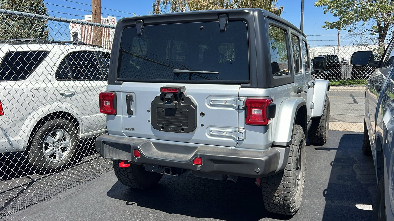 2023 Jeep Wrangler Rubicon Farout