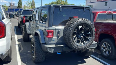 2023 Jeep Wrangler 4xe Sahara 4x4