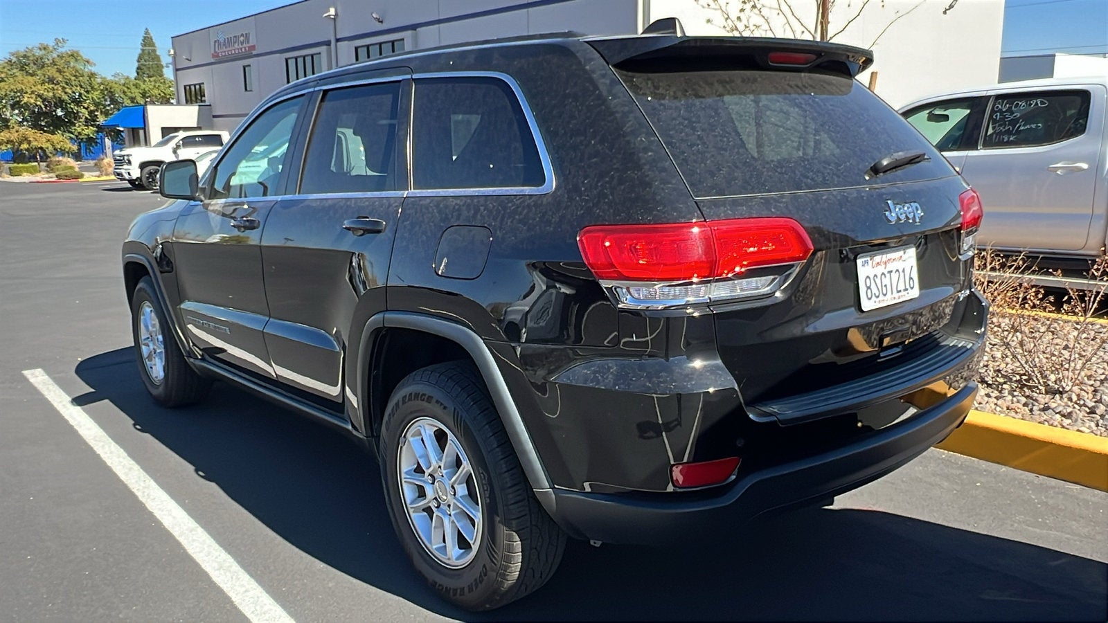2018 Jeep Grand Cherokee Laredo 4x2
