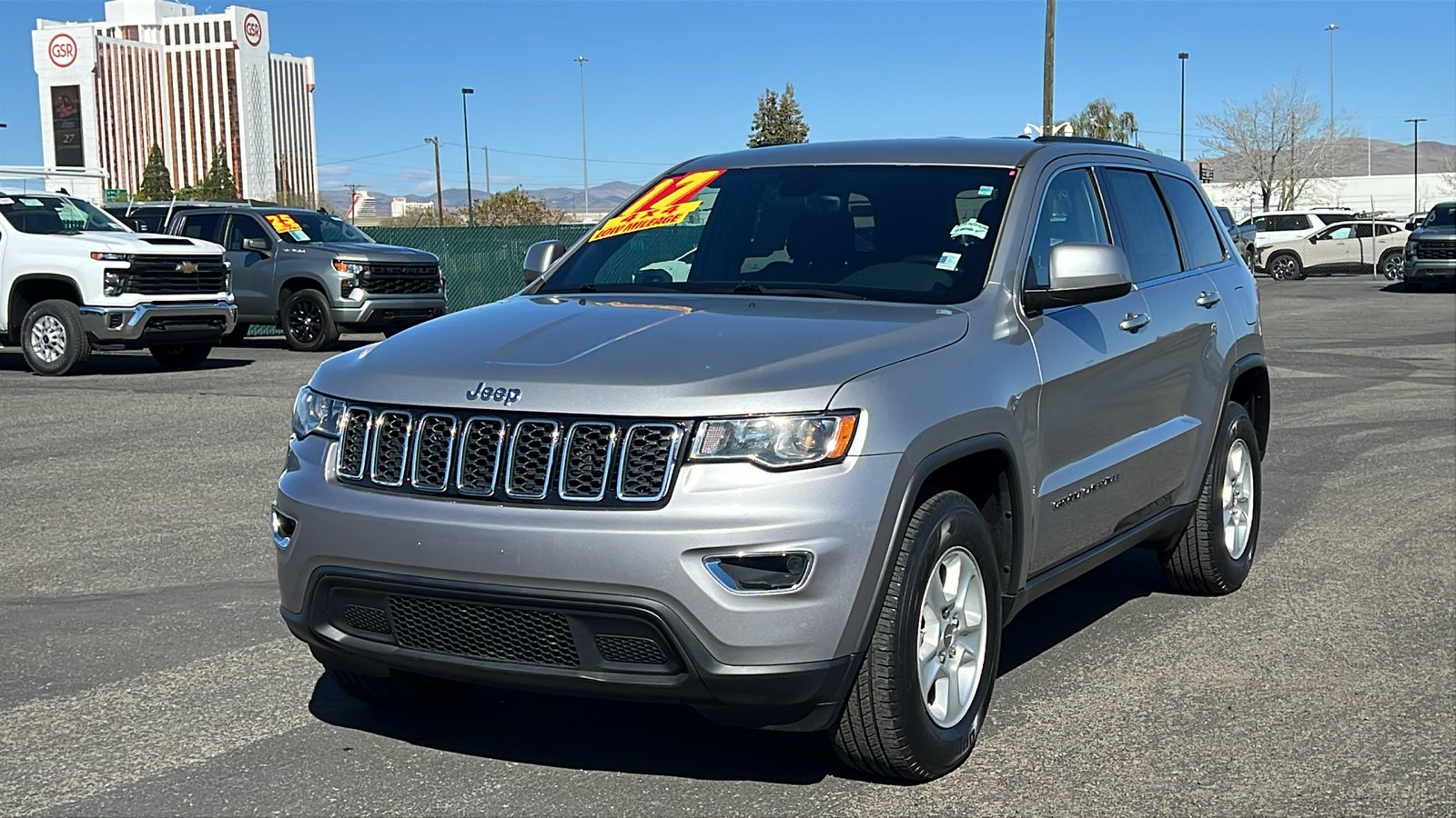 2017 Jeep Grand Cherokee Laredo