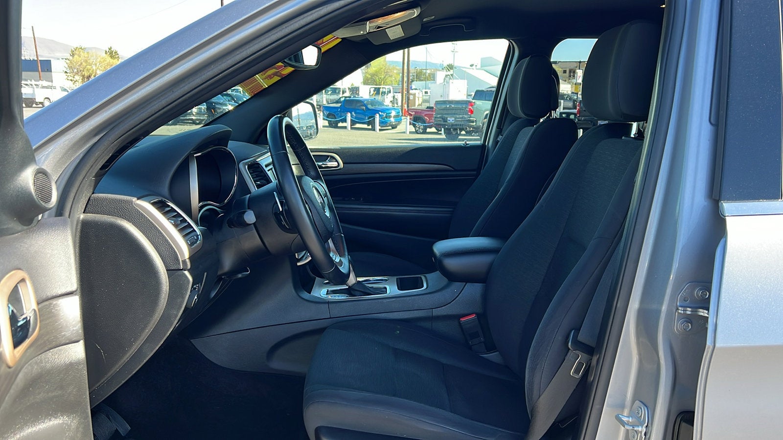 2017 Jeep Grand Cherokee Laredo