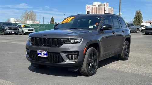 2023 Jeep Grand Cherokee Altitude