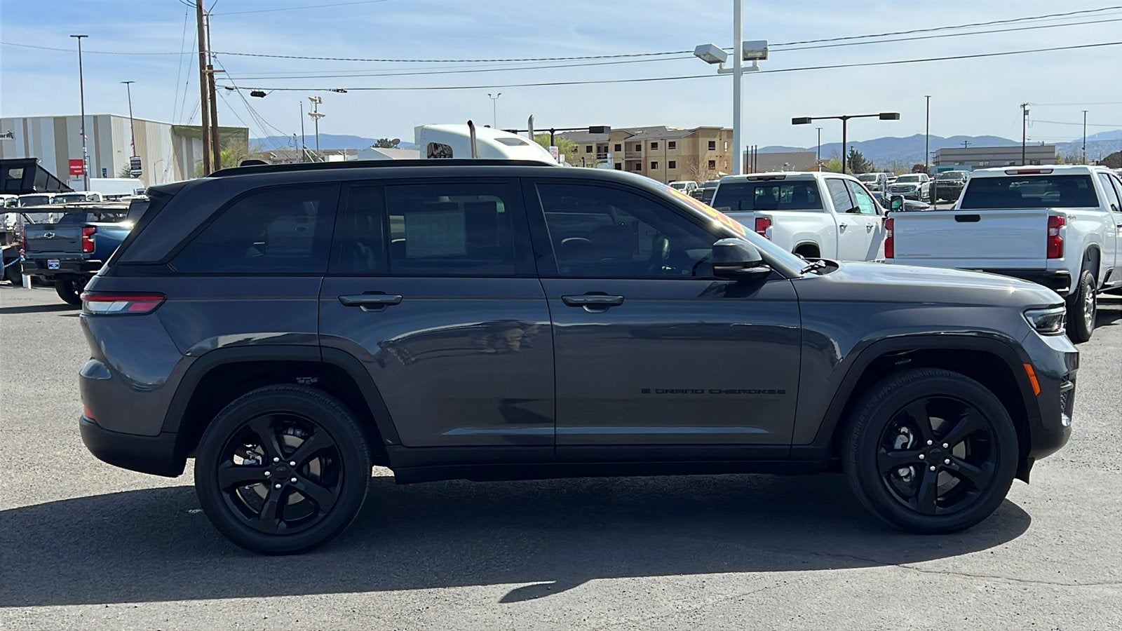 2023 Jeep Grand Cherokee Altitude