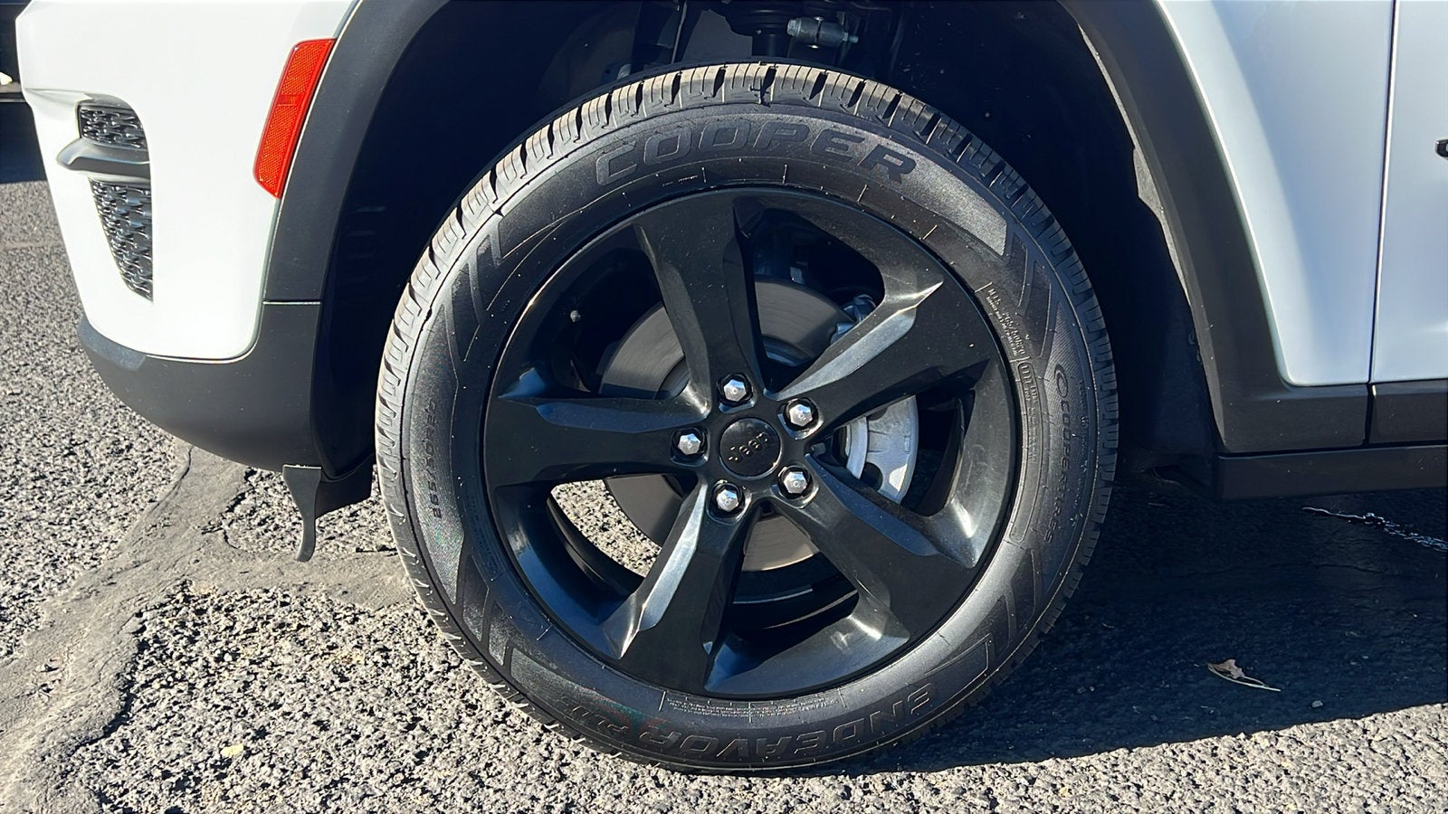 2023 Jeep Grand Cherokee Altitude 4x4