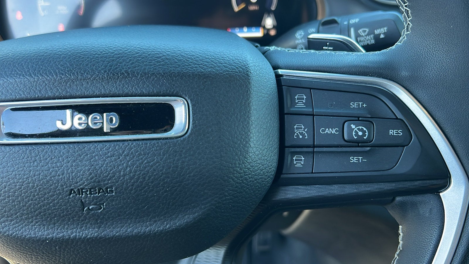 2023 Jeep Grand Cherokee Altitude 4x4