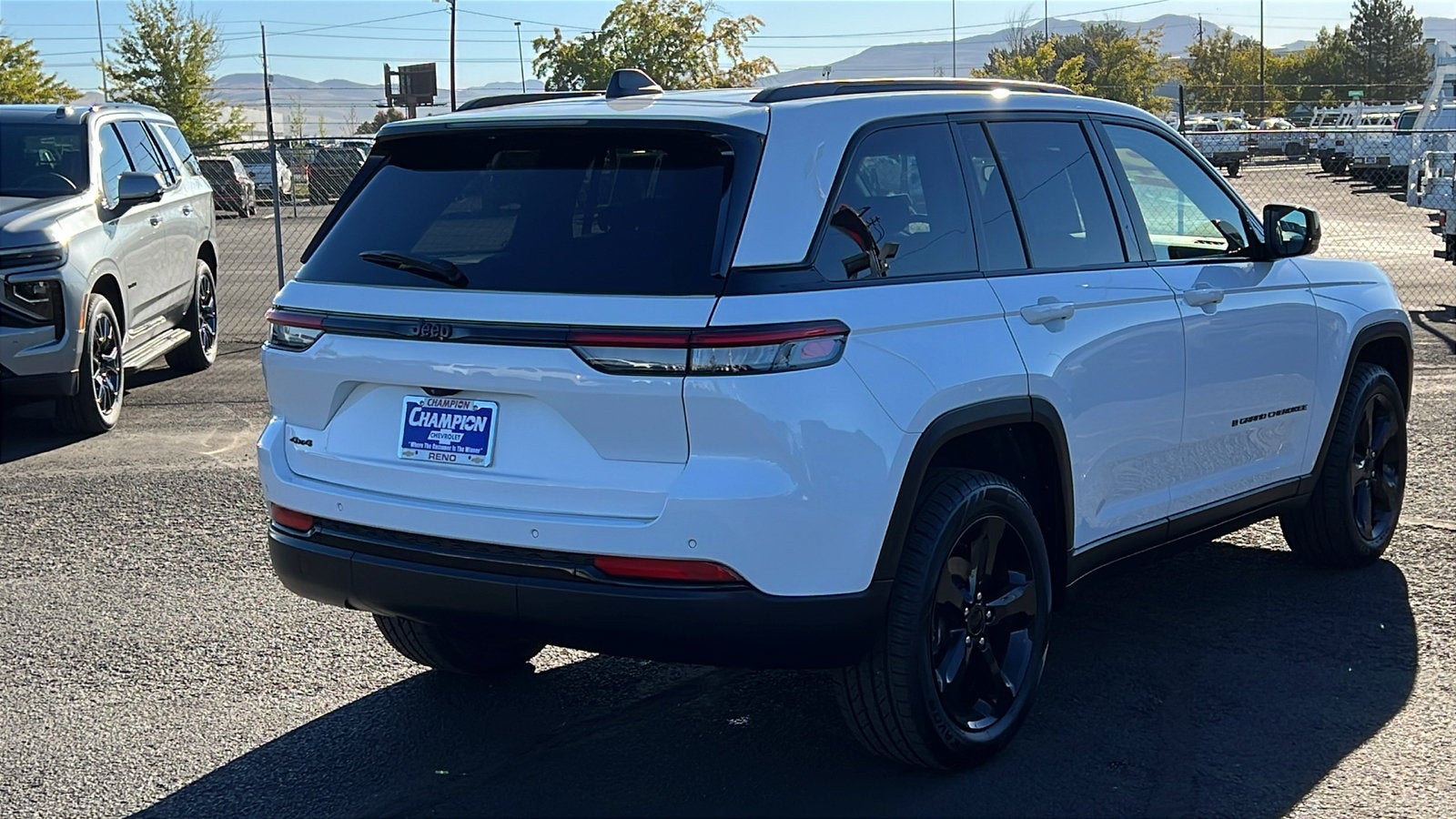 2023 Jeep Grand Cherokee Altitude 4x4