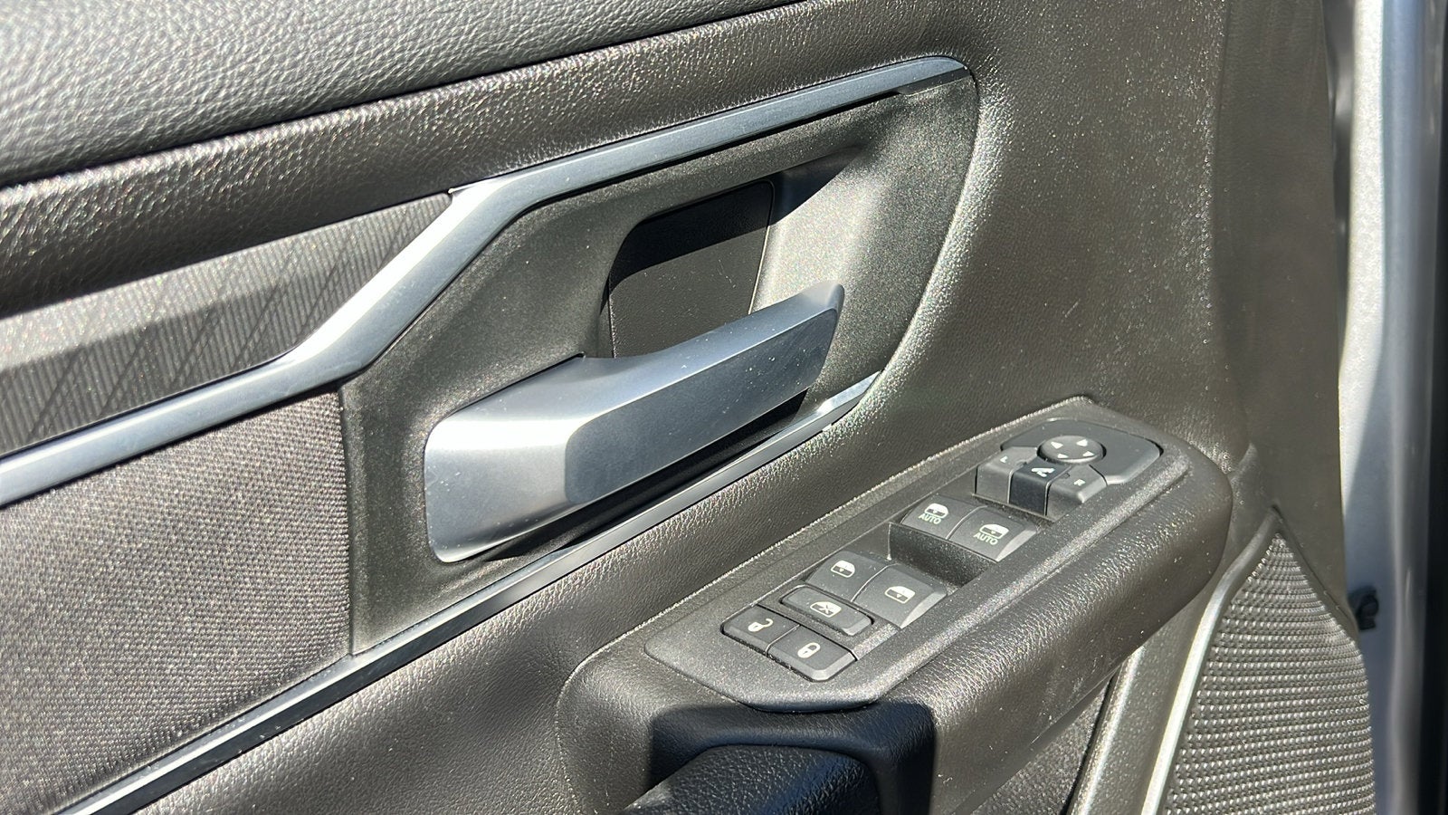 2025 RAM 1500 Big Horn Crew Cab 4x4 5'7" Box