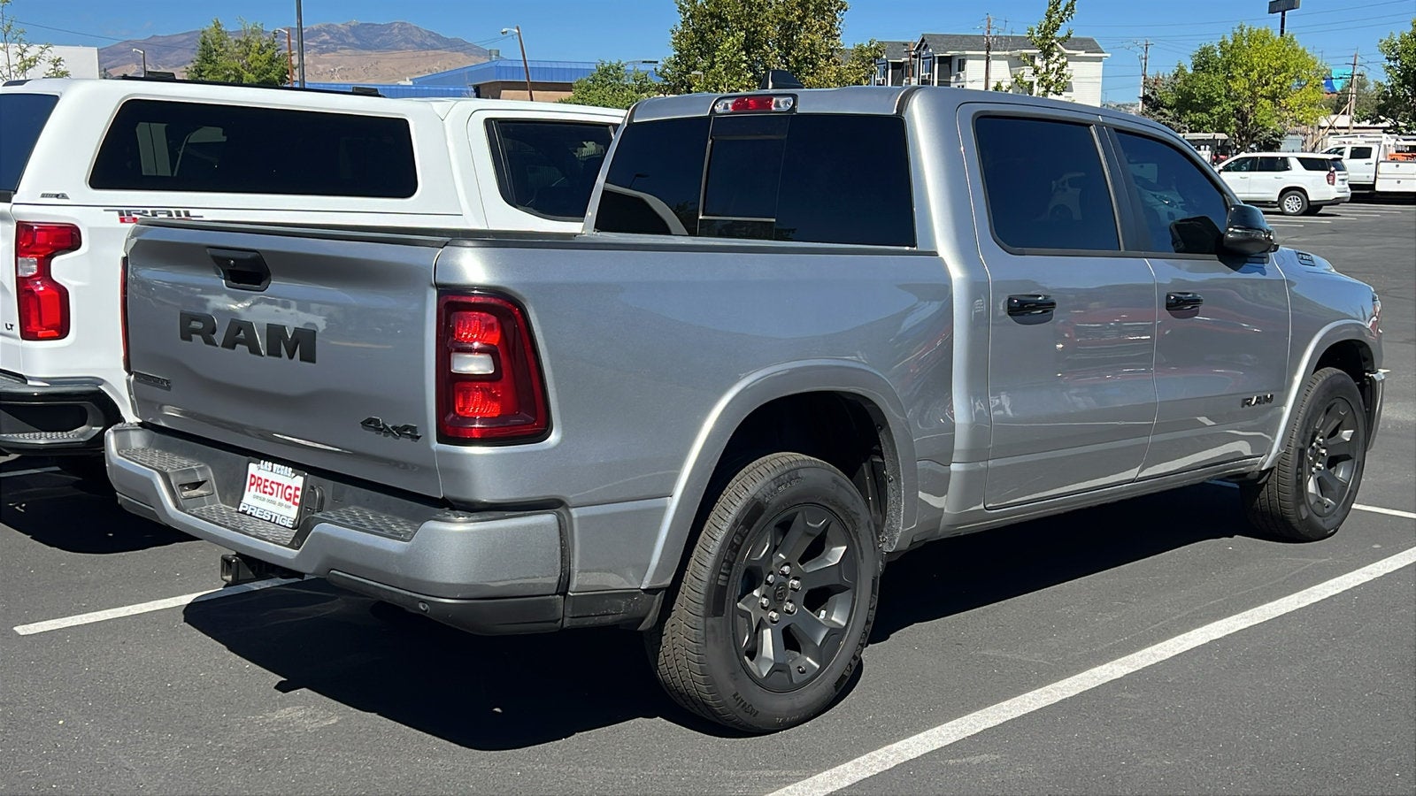 2025 RAM 1500 Big Horn Crew Cab 4x4 5'7" Box