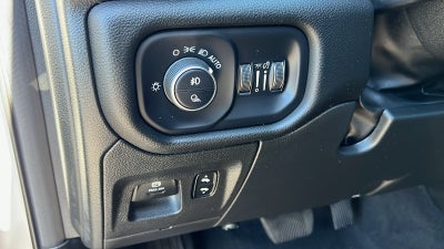 2025 RAM 1500 Big Horn Crew Cab 4x4 5'7" Box