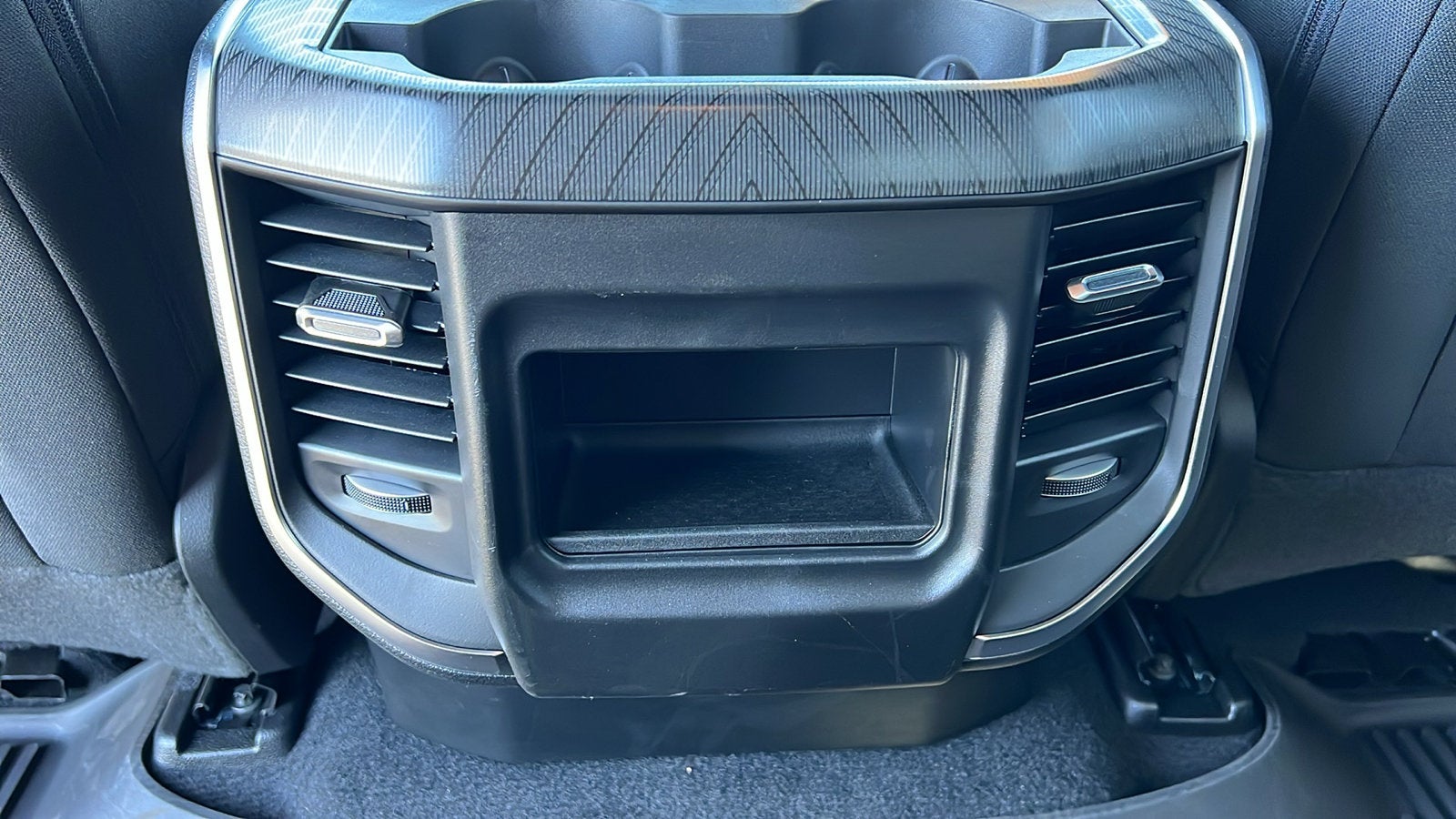2025 RAM 1500 Big Horn Crew Cab 4x4 6'4" Box