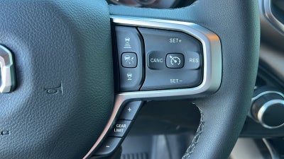2025 RAM 1500 Big Horn Crew Cab 4x4 6'4" Box