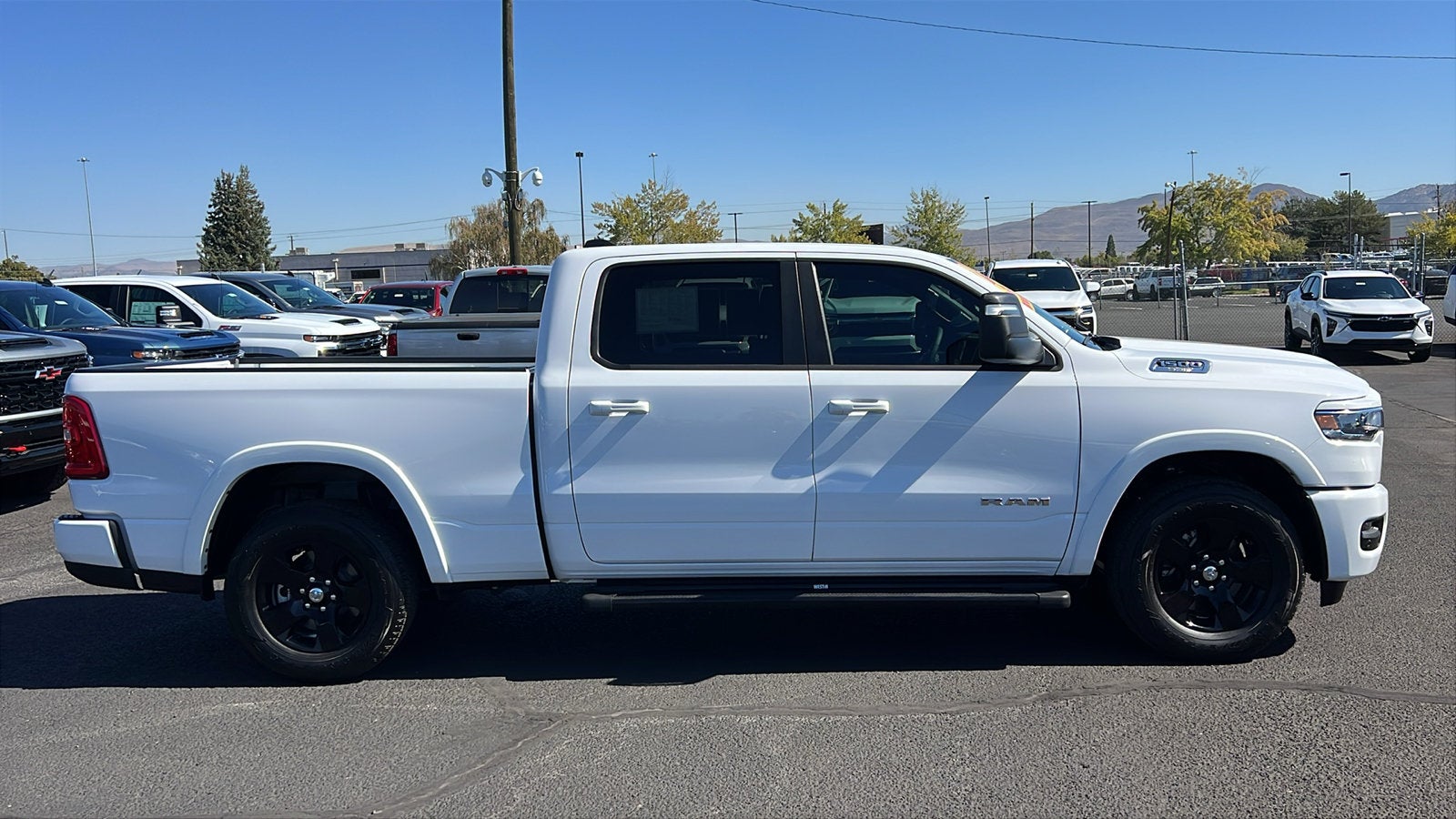 2025 RAM 1500 Big Horn Crew Cab 4x4 6'4" Box