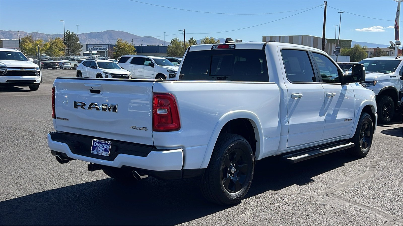 2025 RAM 1500 Big Horn Crew Cab 4x4 6'4" Box