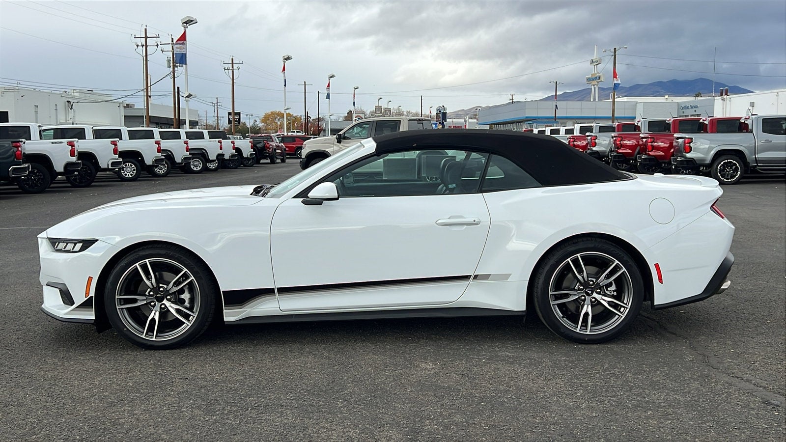 2024 Ford Mustang EcoBoost