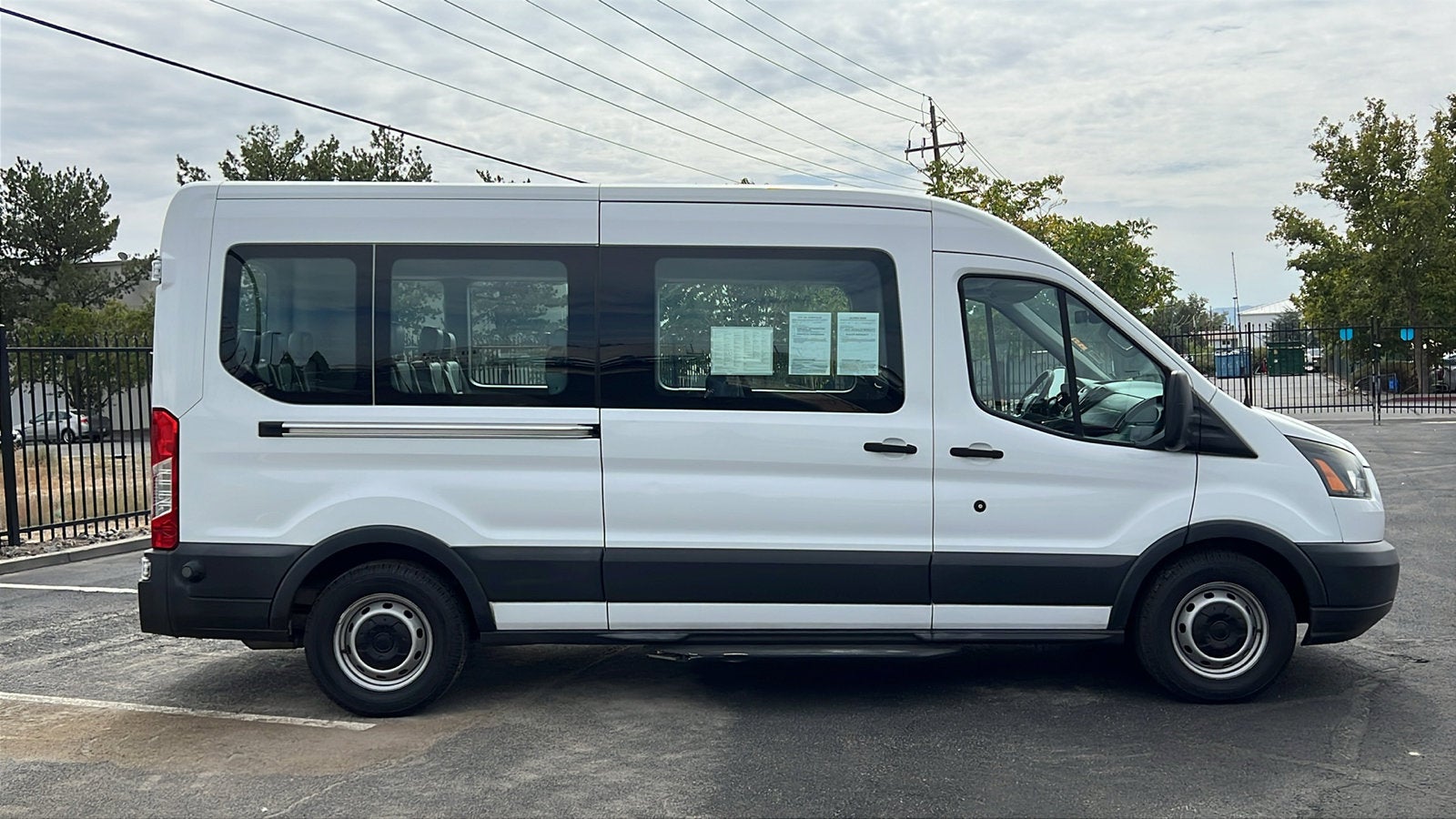 2017 Ford Transit Wagon XL