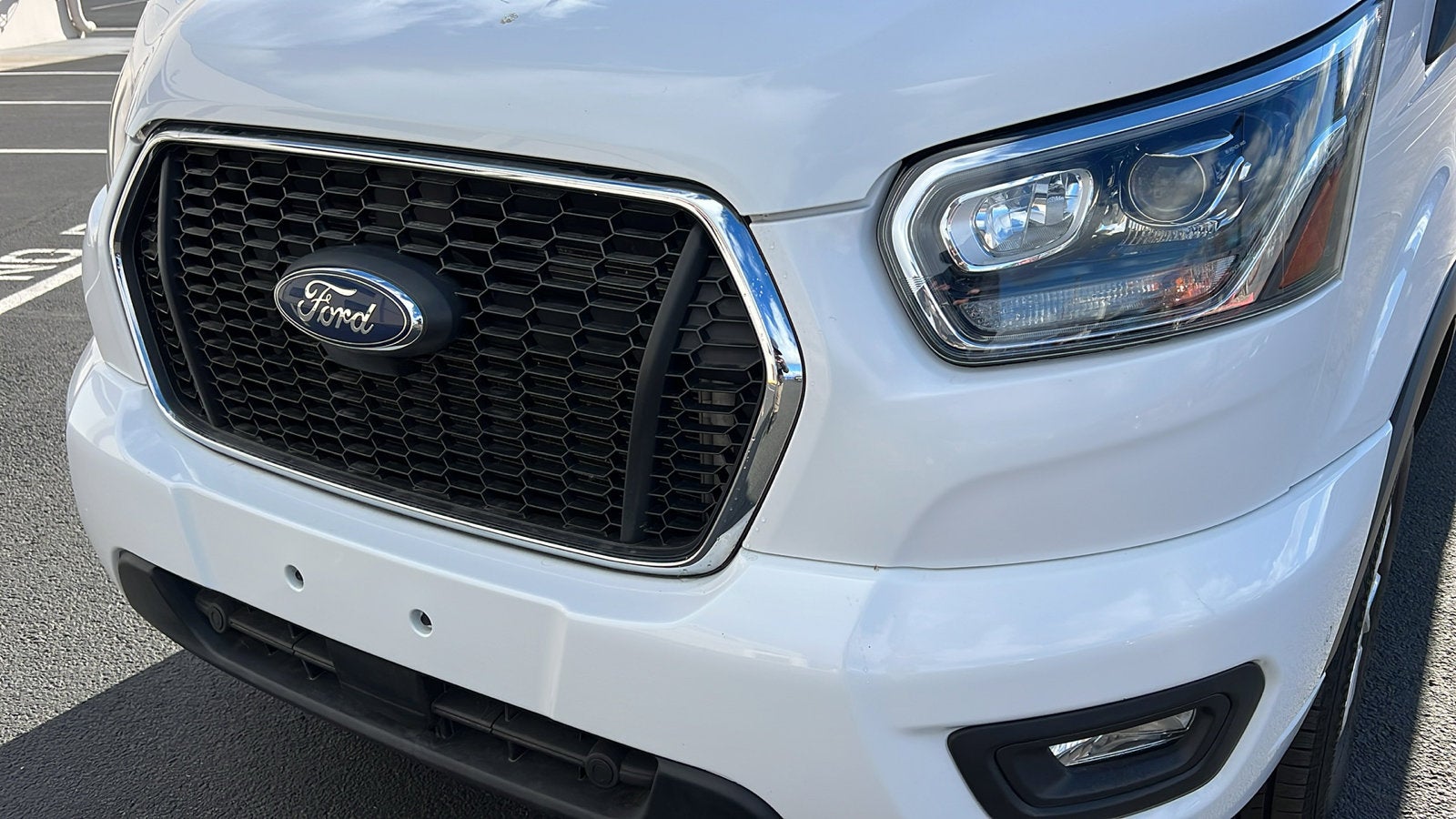 2023 Ford Transit Passenger Wagon XL