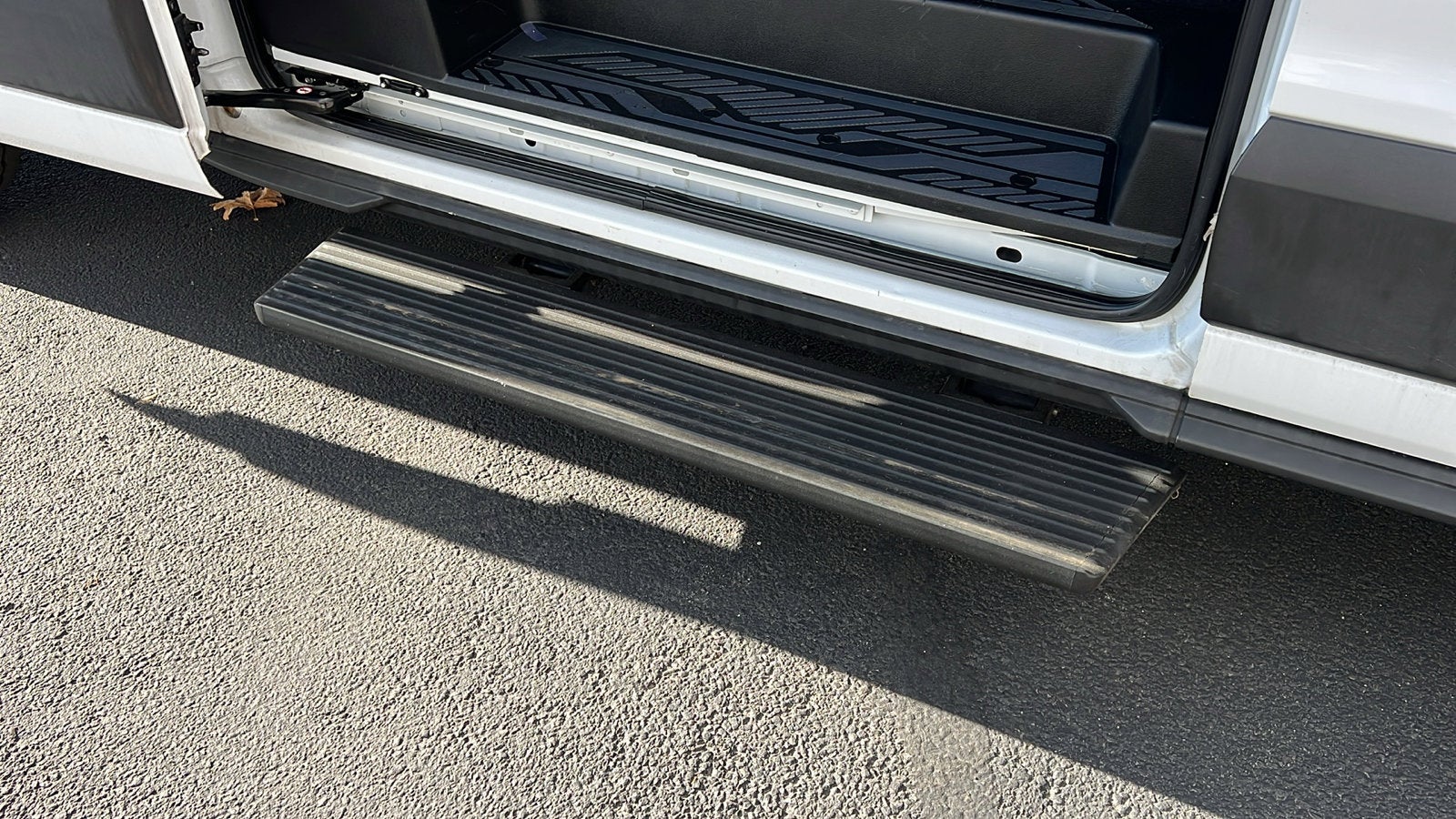 2023 Ford Transit Passenger Wagon XL