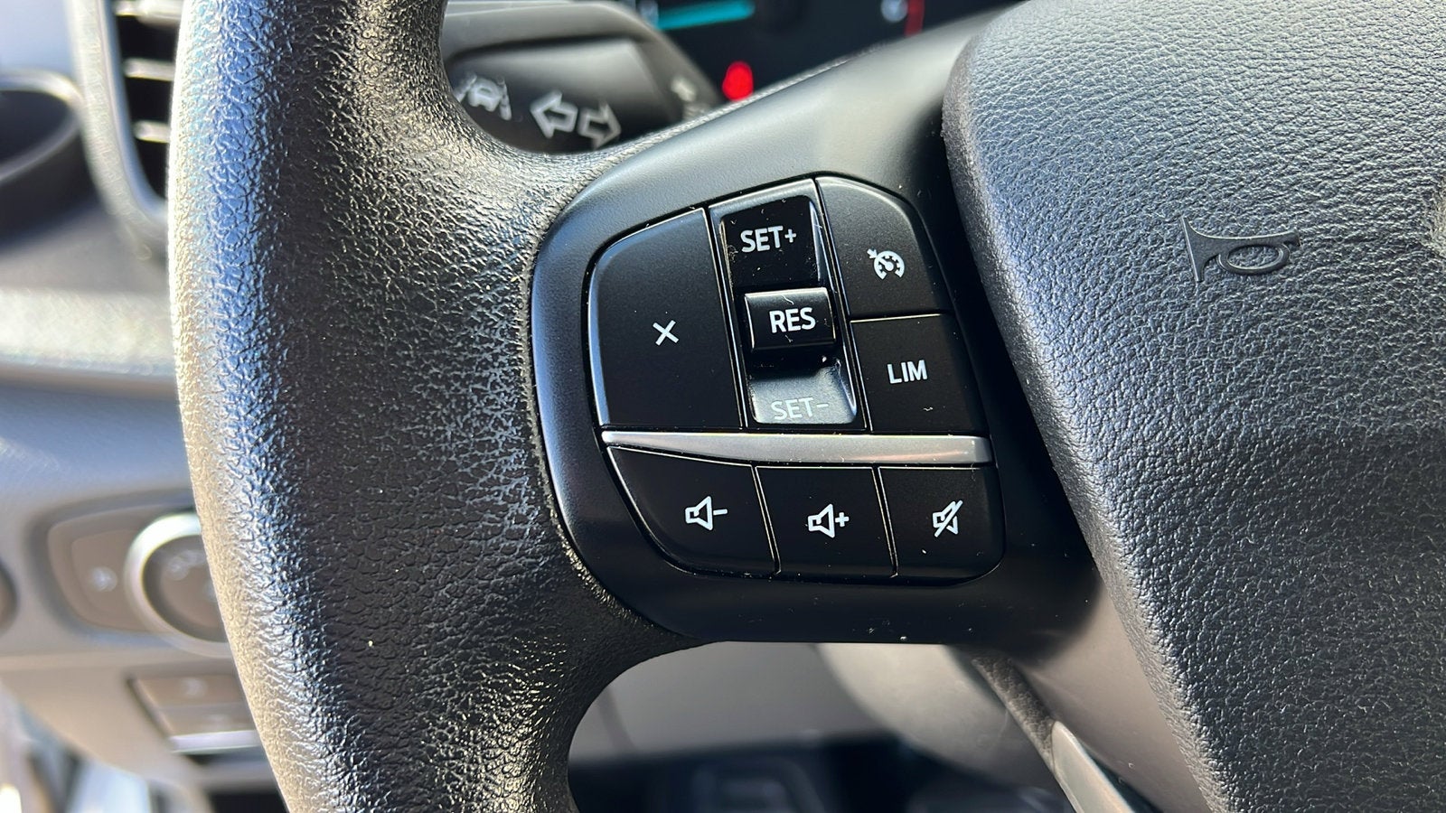 2023 Ford Transit Passenger Wagon XL