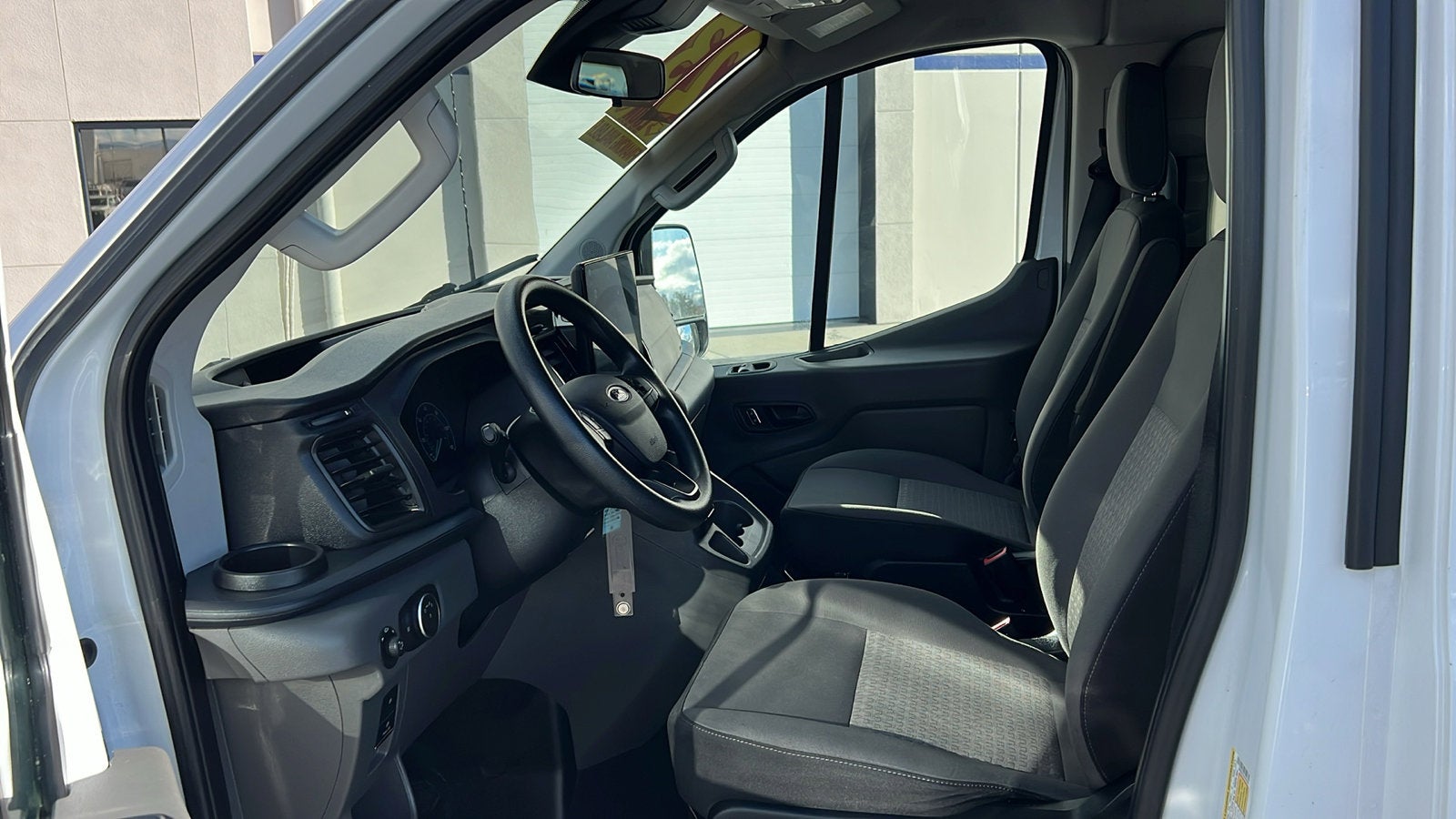 2023 Ford Transit Passenger Wagon XL