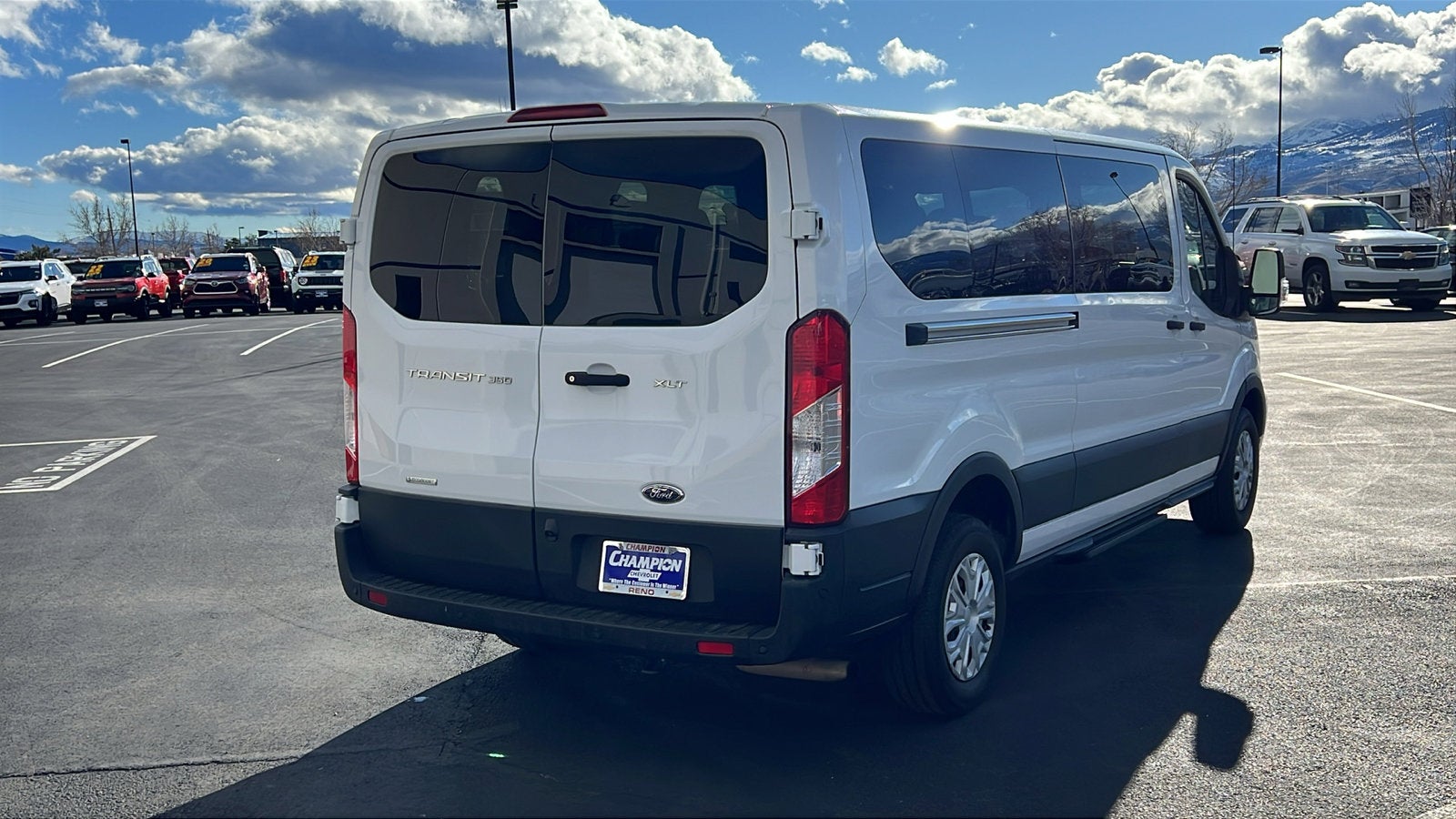 2023 Ford Transit Passenger Wagon XL
