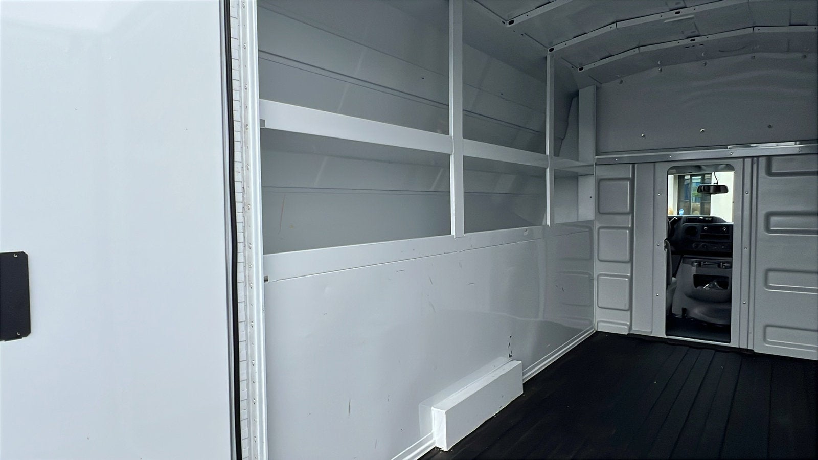 2023 Ford E-Series Cutaway CUTWY