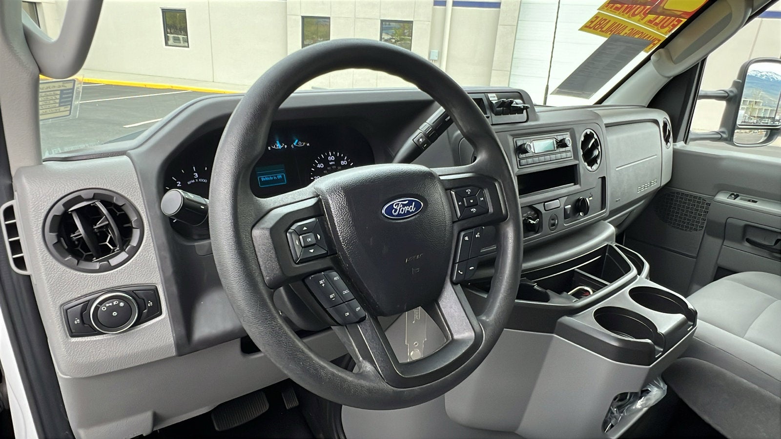 2023 Ford E-Series Cutaway CUTWY