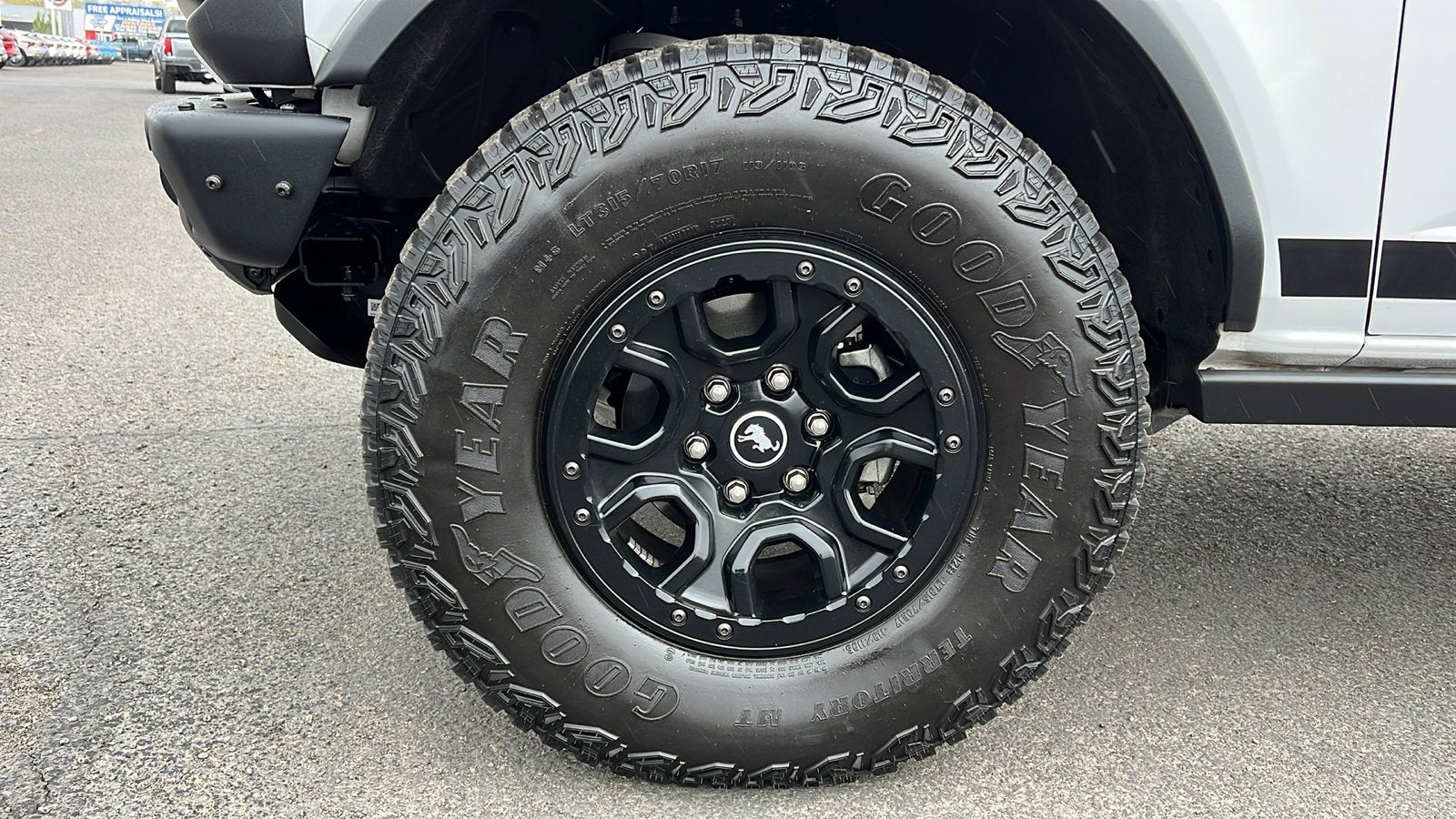 2023 Ford Bronco Base