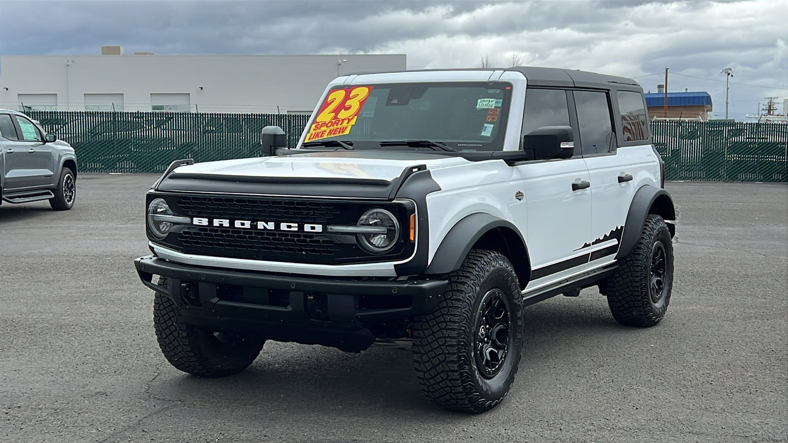 2023 Ford Bronco Base