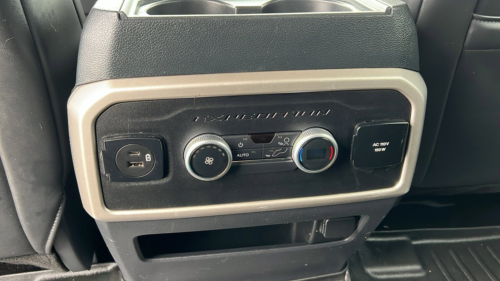 2022 Ford Expedition Max XLT