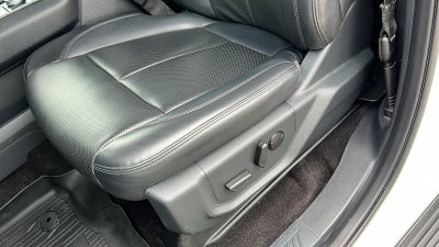 2022 Ford Expedition Max XLT