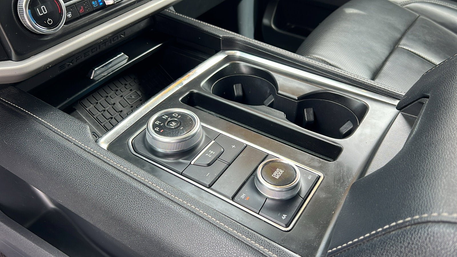 2022 Ford Expedition Max XLT