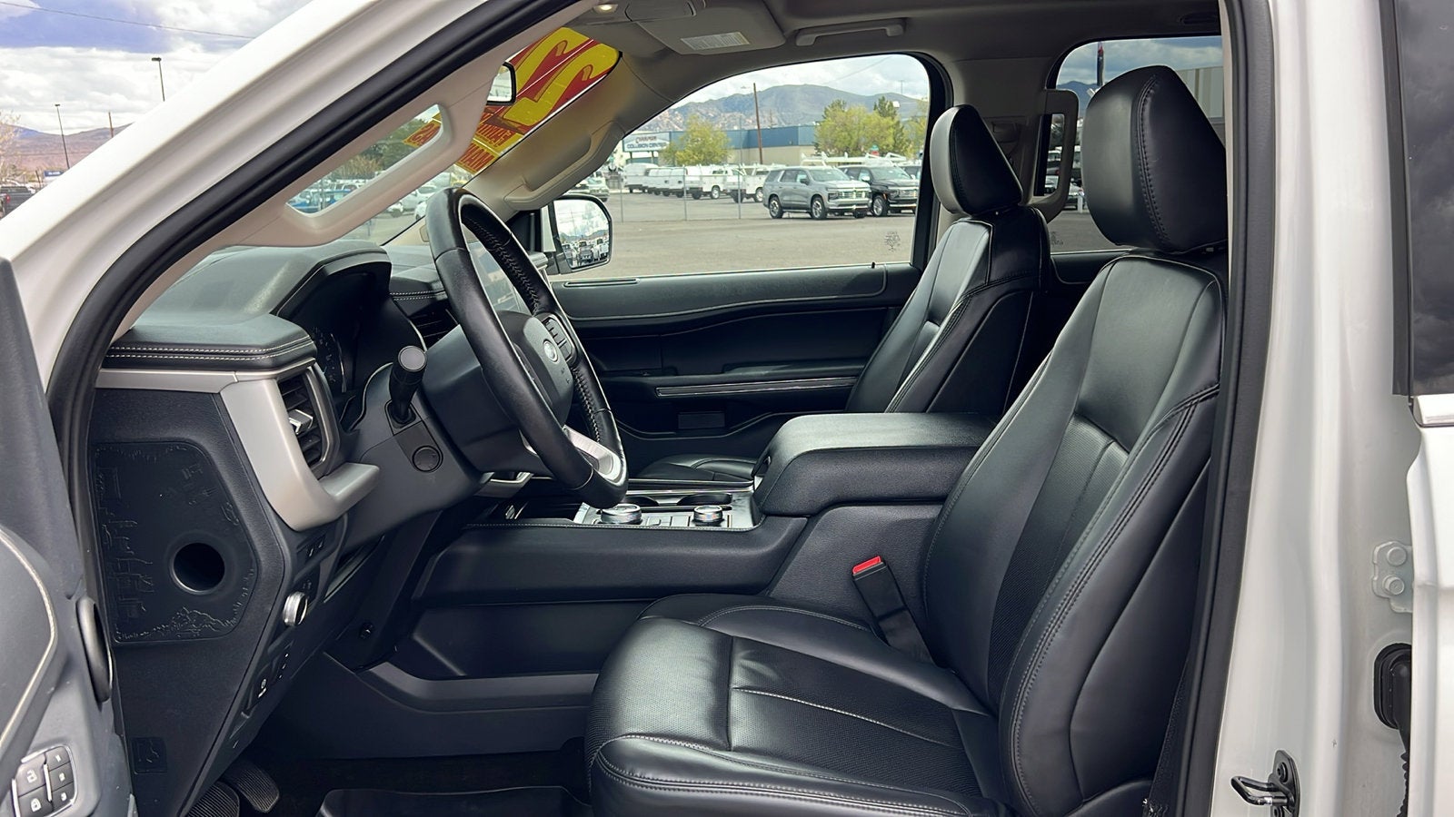 2022 Ford Expedition Max XLT