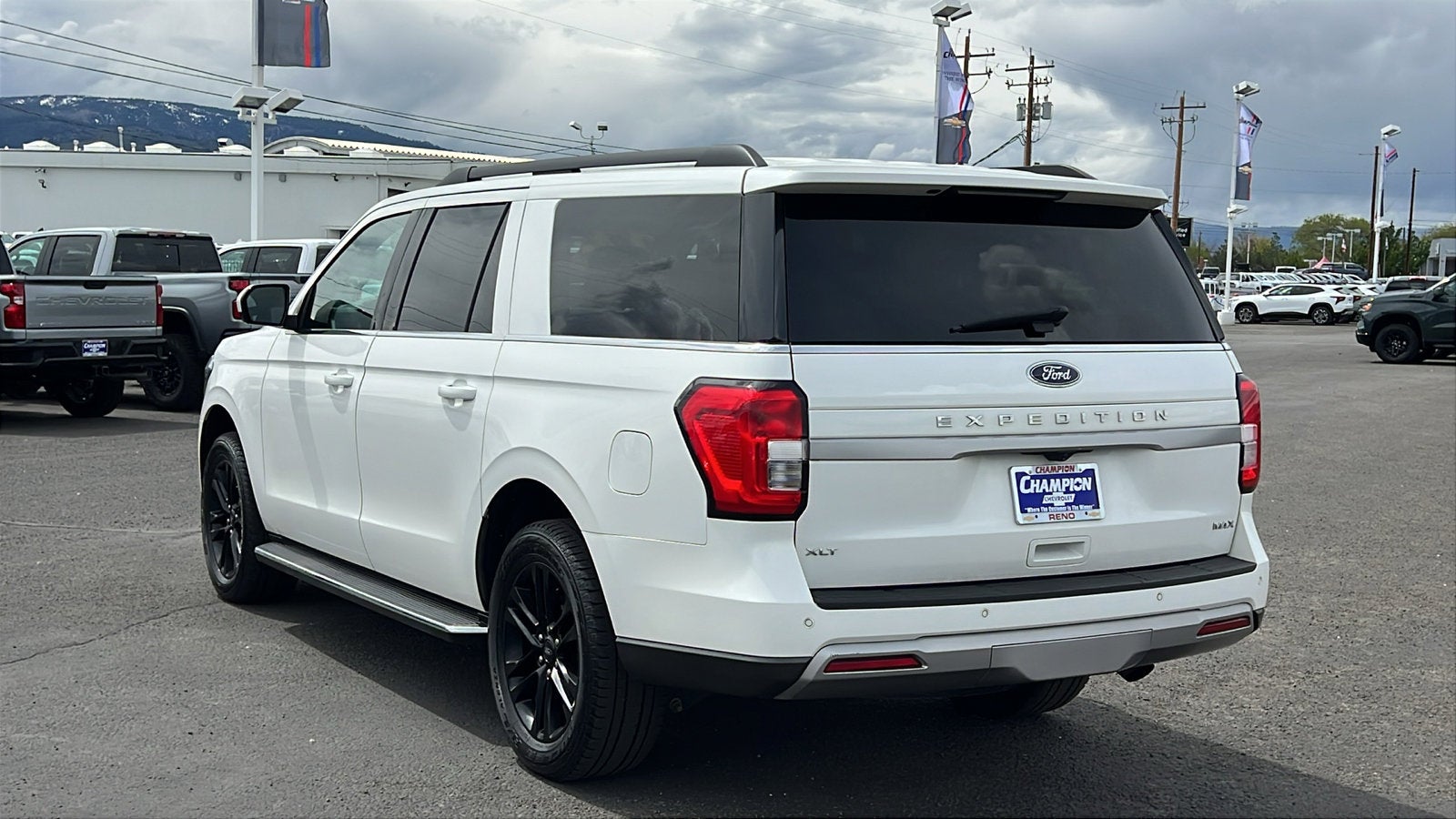 2022 Ford Expedition Max XLT