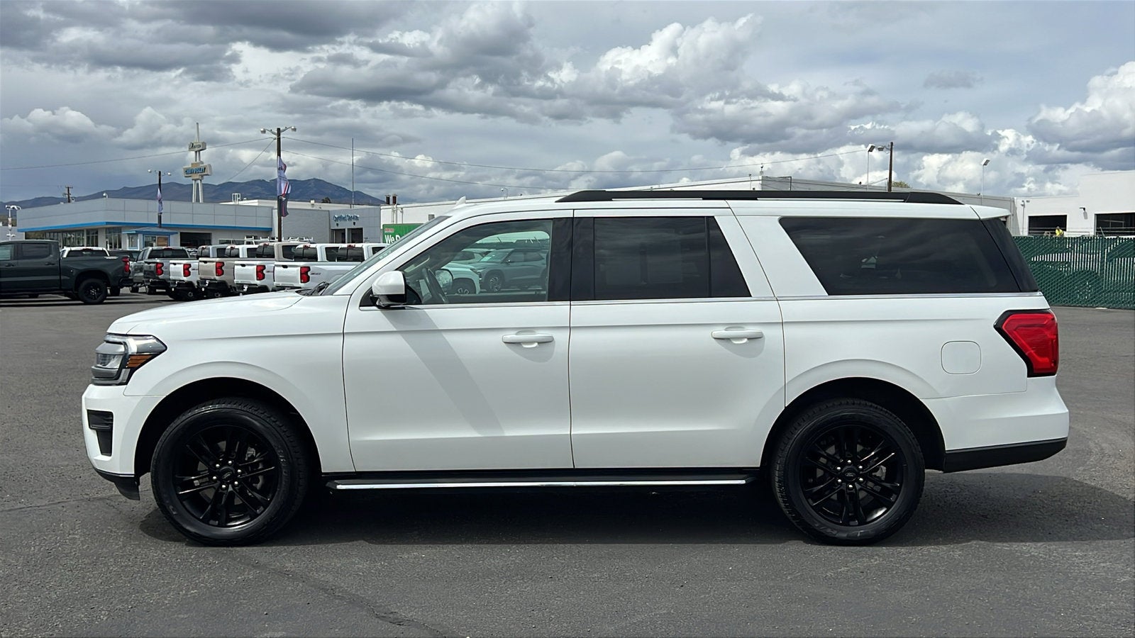 2022 Ford Expedition Max XLT