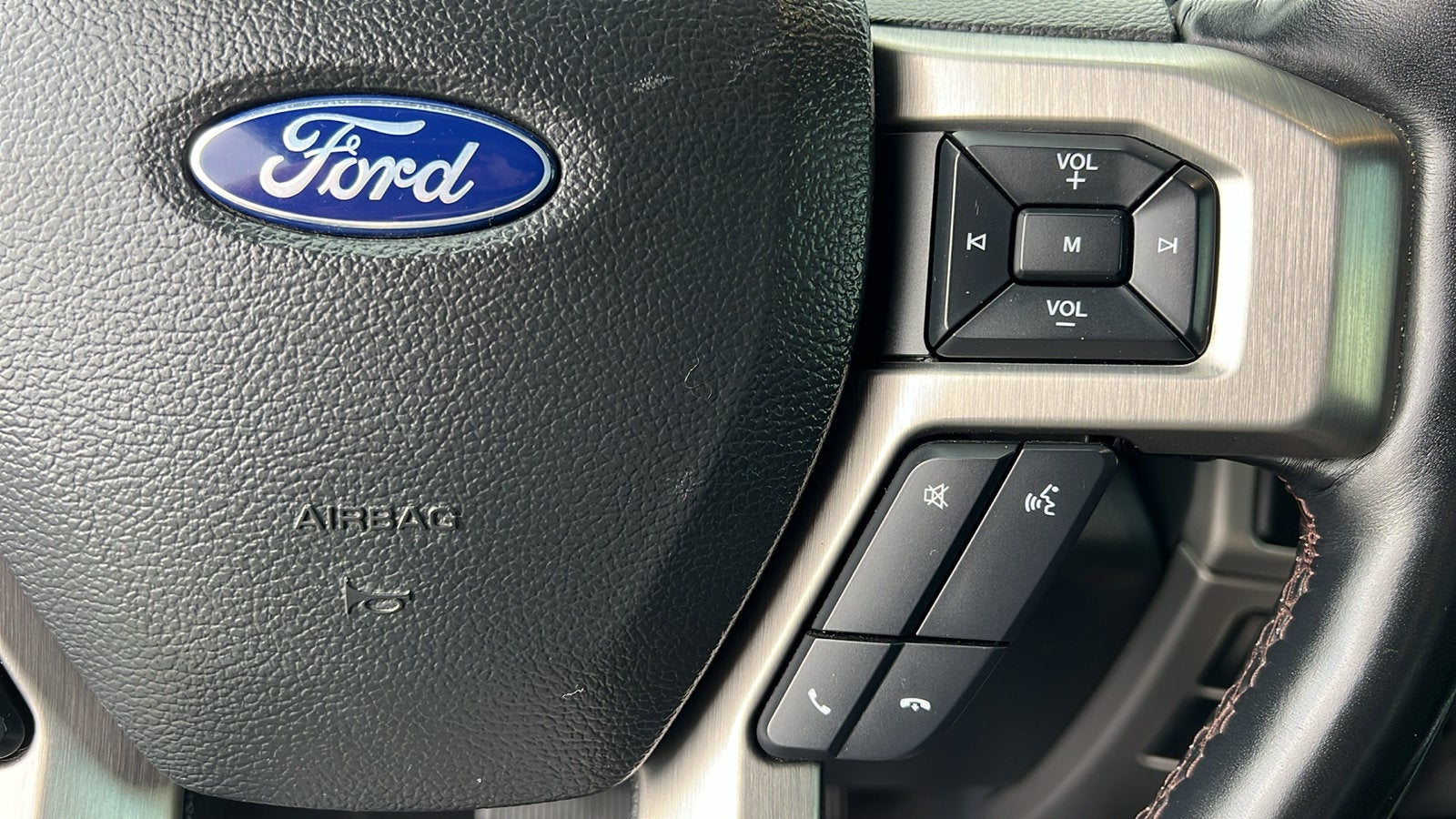 2022 Ford F-350 Platinum