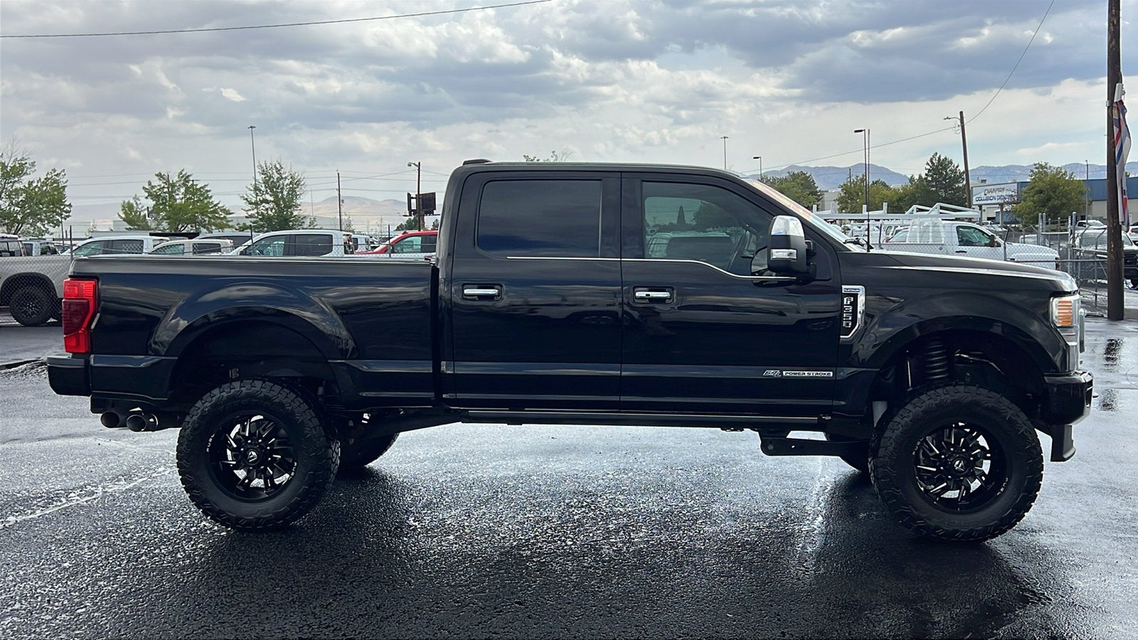 2022 Ford F-350 Platinum