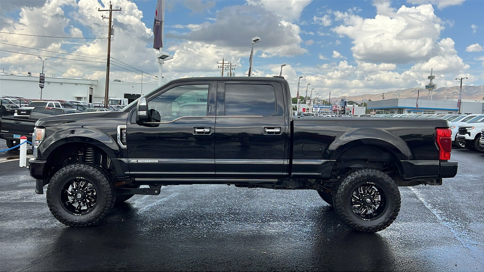 2022 Ford F-350 Platinum