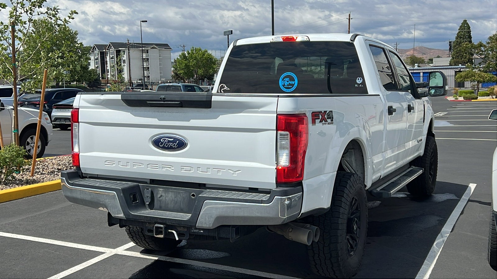 2017 Ford Super Duty F-350 SRW Platinum