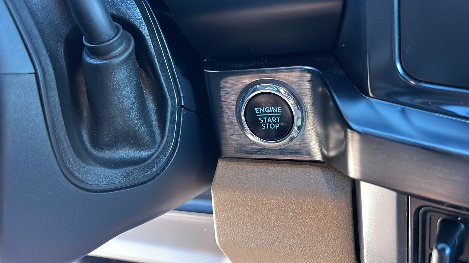 2023 Ford F-350 Super Duty Lariat - Photo 29