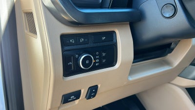 2023 Ford F-350 LARIAT