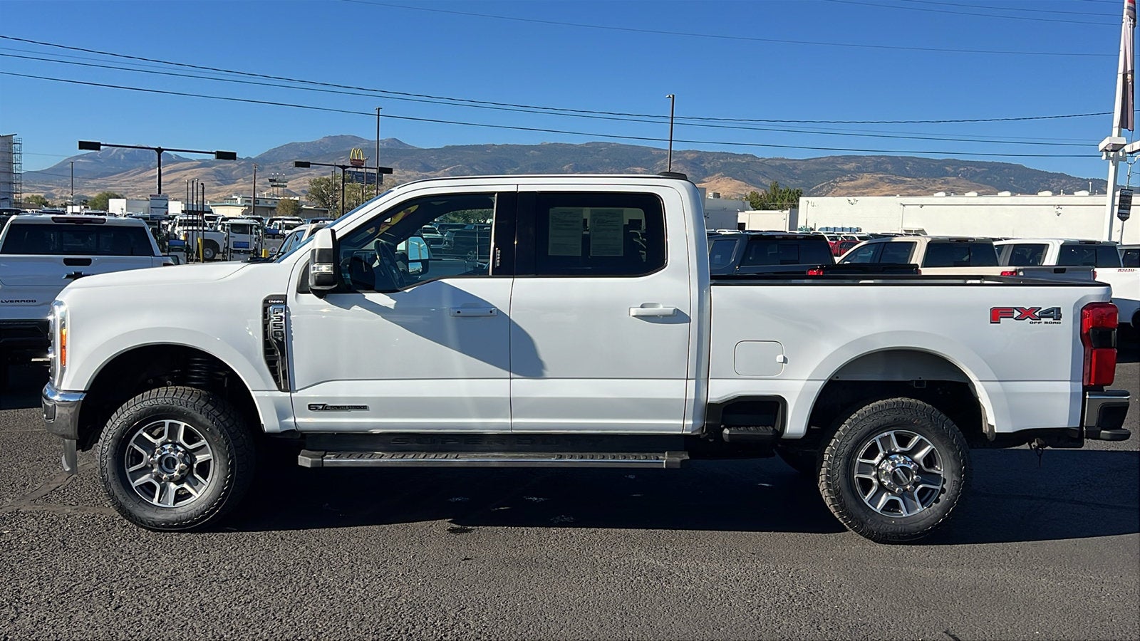 2023 Ford F-350 Super Duty Lariat - Photo 9